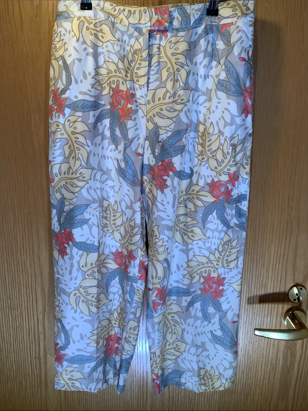 August Silk 100% Silk Pants - Coral, Cream & Yellow Print - Size L